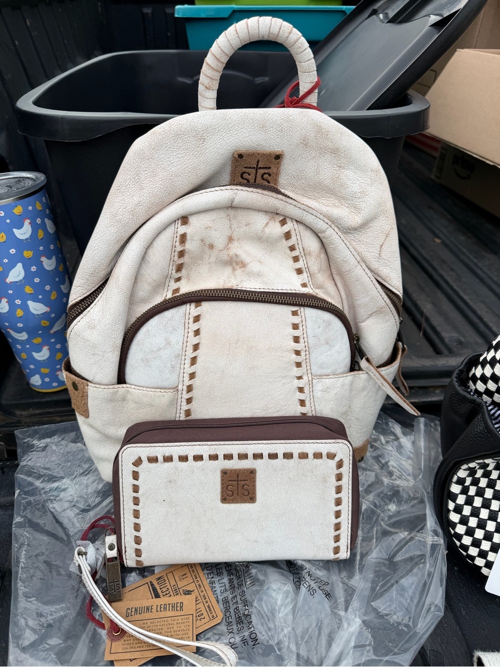 STS Ranchwear White and Brown Leather Backpack with Matching Wallet